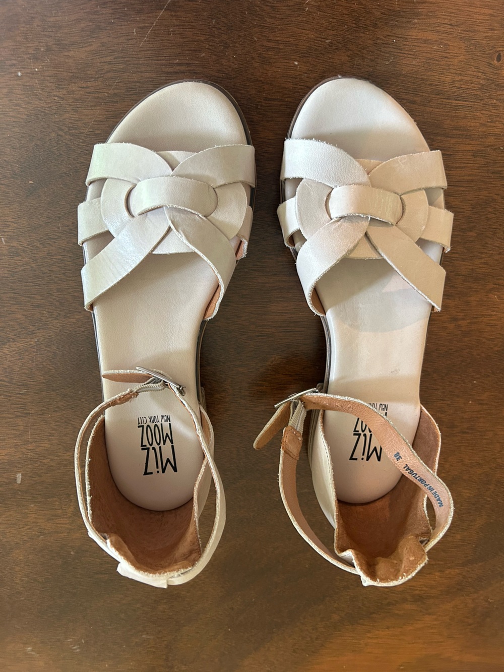 Miz Mooz Women's Beige Leather Knot Sandals